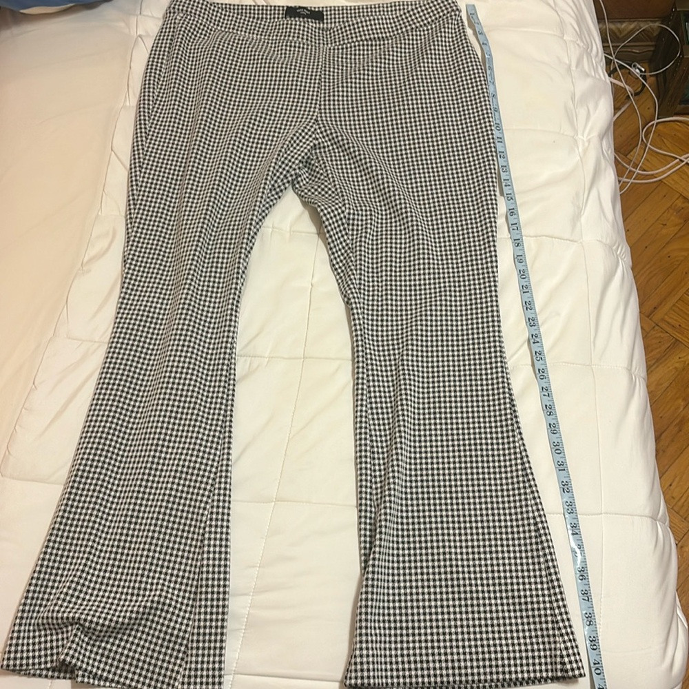 Business casual pants